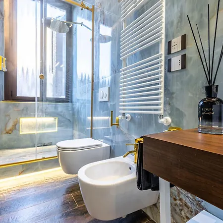 Station, Luxury & Modern With Comfort! * Milan